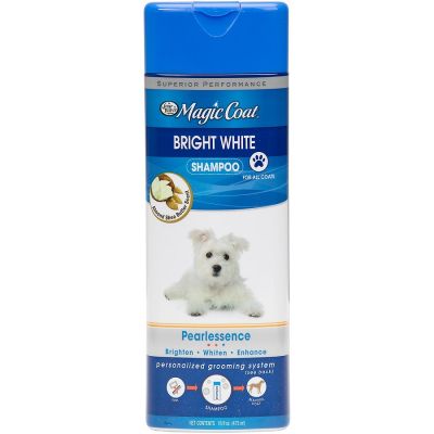 Four Paws Magic Coat Bright White Dog Shampoo