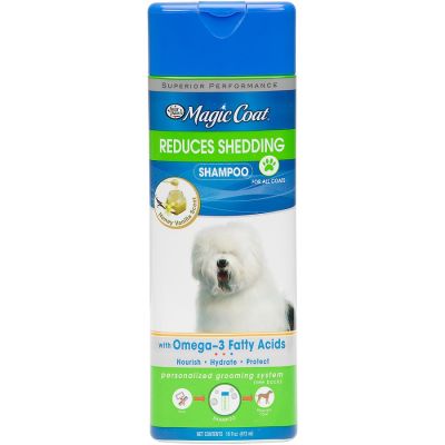 Four Paws Magic Coat Reduces Shedding Dog Shampoo